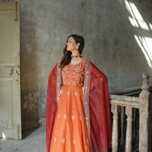 ZEBAISH E ZAMANA ( ORANGE/RED DRESS) - Image 2