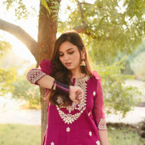 PATILA DRESS PINK / WHITE SHALWAR KAMEEZ - Image 9