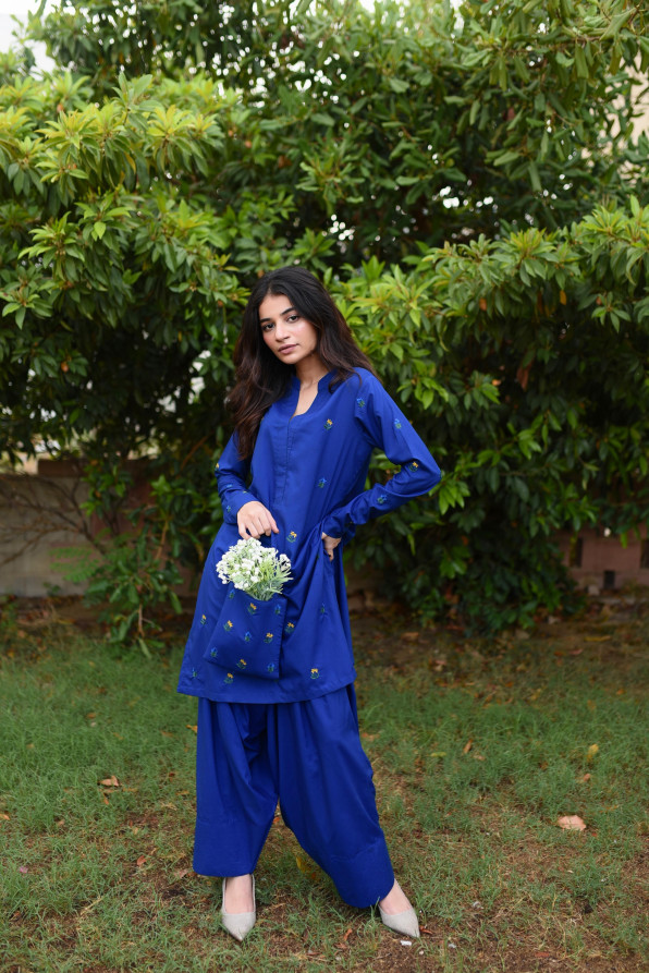 AKS ( ROYAL BLUE )