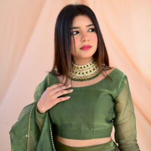 OLIVE GREEN LEHANGA CHOLI - Image 5