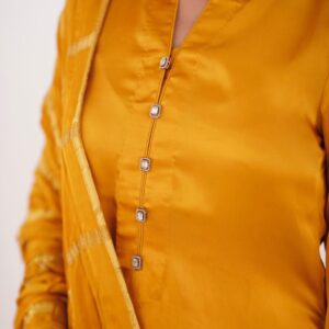 YELLOW SLK WEAVED DUPATTA - Image 6