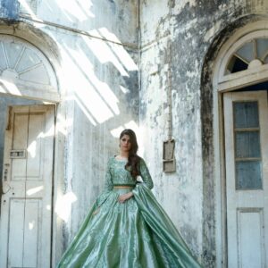 ZEBAISH E ZAMANA ( Lama lehanga choli ) - Image 6