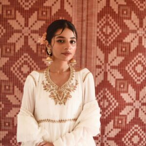 SEMI FORMAL '24 ( WHITE PISHWAS ) - Image 3