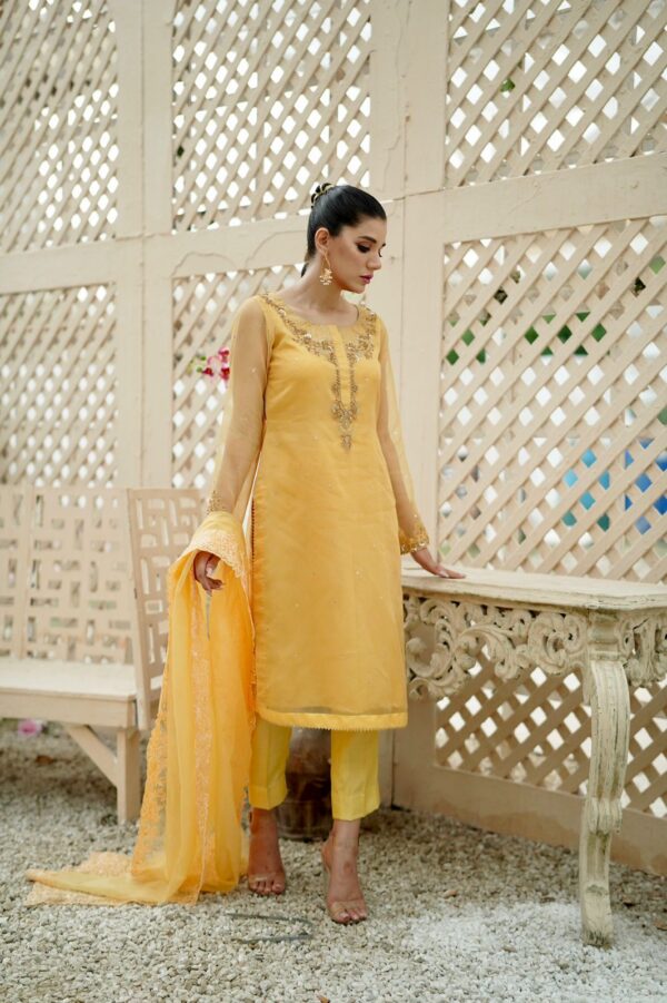 BAGHBAAN ( YELLOW TROUSER SHIRT )