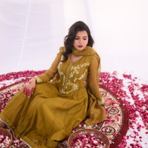 MEETHI EID'24 ( OLIVE GREEN PISHWAS ) - Image 5