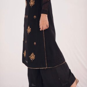 BLACK LONG SHIRT PUFF SLEEVES - Image 4
