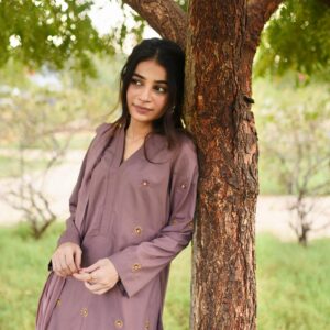 AKS ( MAUVE SHALWAR KAMEEZ ) - Image 4