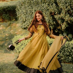 MUSTARD GREEN PISHWAS - Image 4