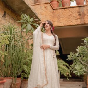JASHN E BAHARA ( OFFWHITE) - Image 5