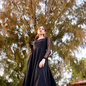 KHAZAIN ( BLACK KAMDANI DUPATTA DRESS) - Image 3