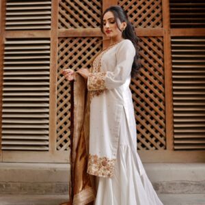 LAJPAAL "WHITE/BROWN GARARA" - Image 3