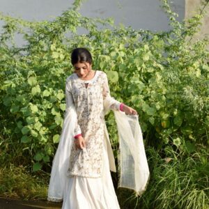 WHITE SEQUENCED DRESS - Image 5
