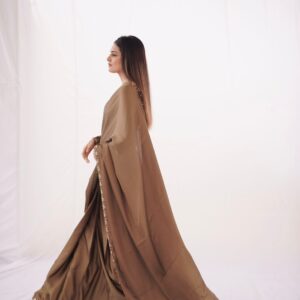 CHAMPAGNE SILK HANDWORKED SAREE - Image 5