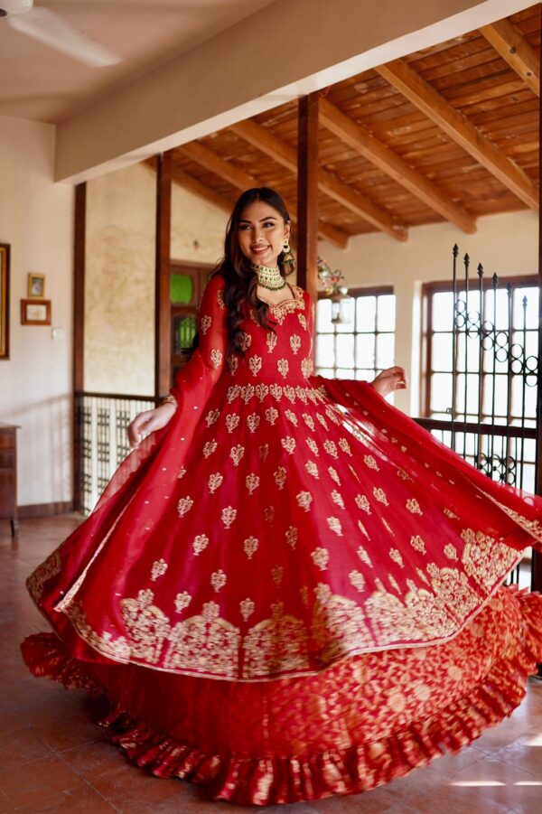 KHAZAIN ( RED BRIDAL)