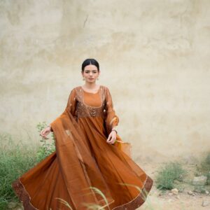 BROWN ORGANZA JAMWAAR PISHWAS - Image 2