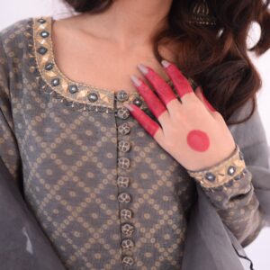MEETHI EID '24 ( GREEN CHUNRI PISHWAS ) - Image 6
