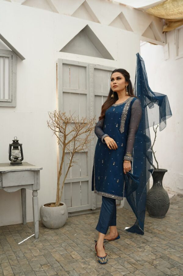 TANGAROA SHEESHA WORK DRESS