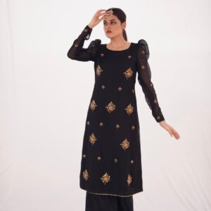 BLACK LONG SHIRT PUFF SLEEVES