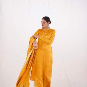 YELLOW SLK WEAVED DUPATTA - Image 5