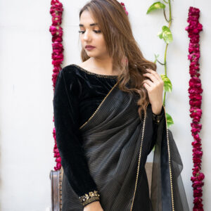 BLACK LINES SAREE WITH VELVET BLOUSE - Image 3
