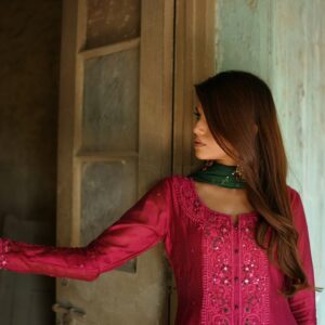 ZEBAISH E ZAMANA (PINK DRESS KAMDANI DUPATTA ) - Image 2