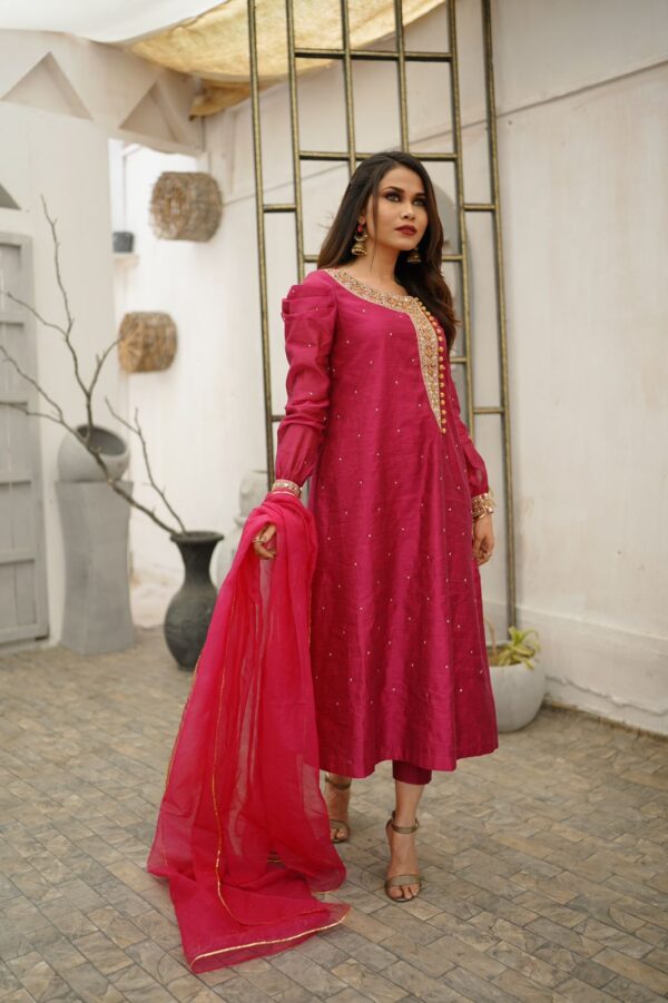MAGENTA LOOM NET DRESS