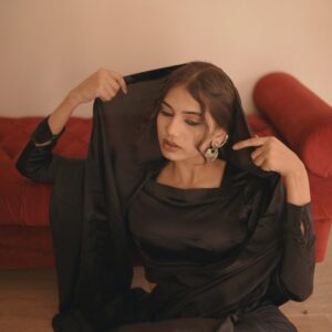 BLACK SILK SAREE - Image 5