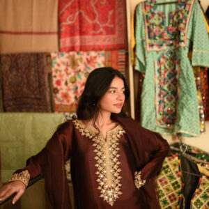 BROWN FARSHI DRESS - Image 6