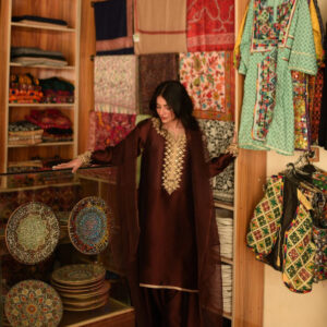 BROWN FARSHI DRESS - Image 8